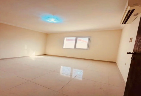 Spacious 3bhk apartment at salwa road