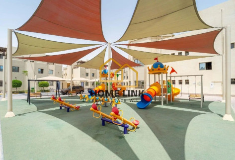 NO AGENCY FEE | 5BHK VILLA | COMPOUND | TITLE DEED