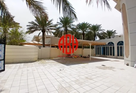 STAND ALONE VILLA | HUGE 5 BR + MAID| PRIVATE POOL