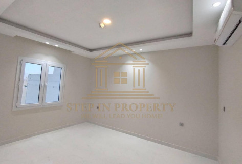Spacious 2 BRS, Apartment in New building, UF