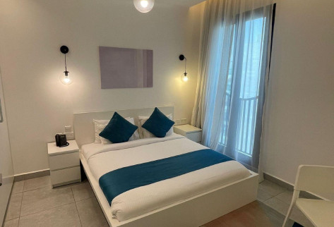 Available 1BHK FF Hotel Apt in Muntazah FREE Bills