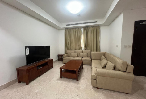 AMAZING COMPOUND VILLA /SPACIOUS/SEMI FURNISHED