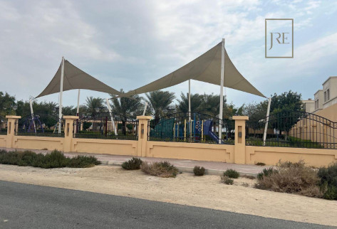 Spacious 3 Bedroom Compound Villa In Al Sakama