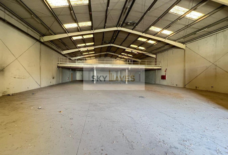 1000 SQM Food Warehouse with Office in Al Wakrah