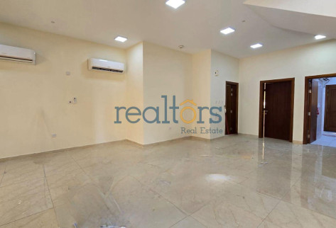 Spacious 5-Bedroom Apartment in Al Markhiya