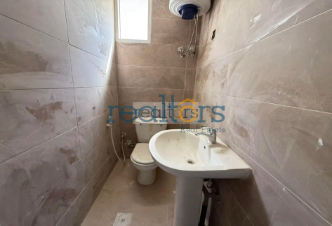 Brand New Warehouse with12 Rooms for Rent
