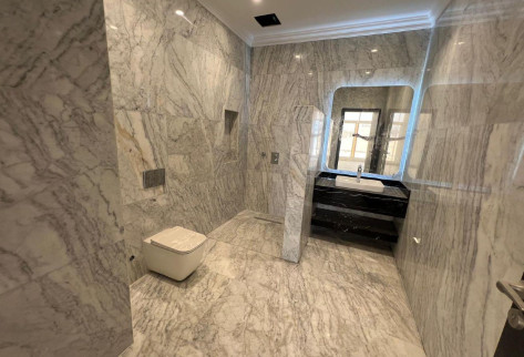 SUPER DELUXE VILLA / 6 BEDROOMS / ELEVATOR