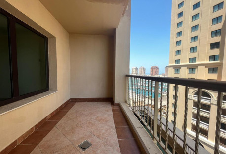 AFFORDABLE APARTMENT WITH BALCONY IN PEARL AREA - Apartment in Porto Arabia Townhouses