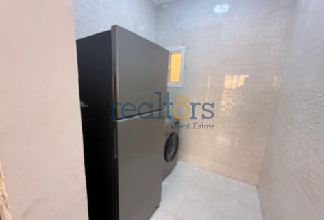 Modern Villa with Backyard | 6 Bedrooms | Sakhama