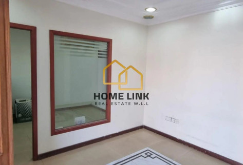 COMMERCIAL VILLA | SPACIOUS SPACE FOR BUSINESSES