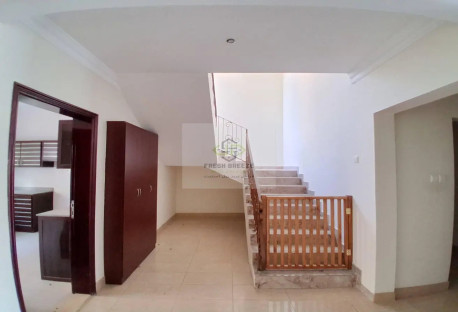 6 Bhk stand Alone Commercial & Faimly living villa - Villas in Al Luqta