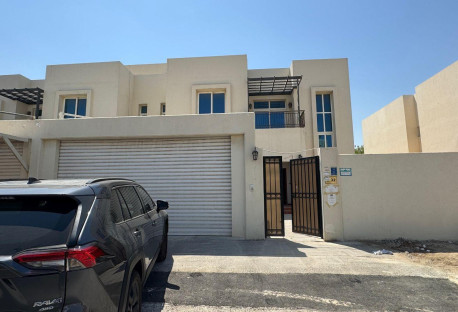 3BHK OUTSIDE COMPOUND VILLA WITH MAID ROOM. - Villa in Ain Khaled