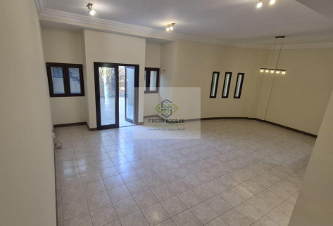 3BDR Plus Maid Room Compound Villa In Old Airport.