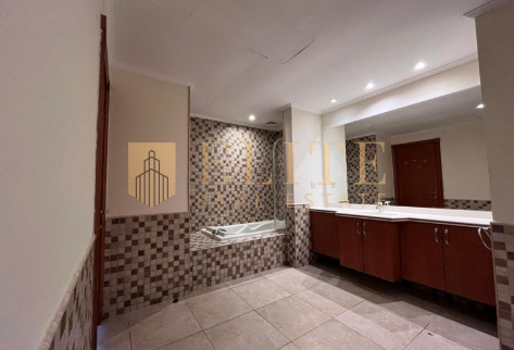 Spacious 2BHK Apartment with Full Marina View