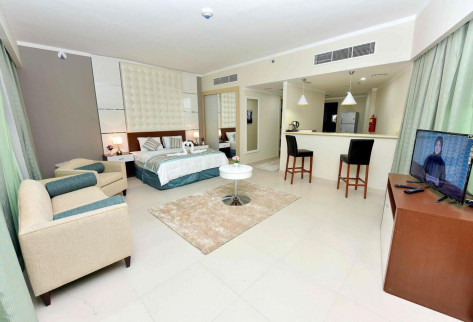Luxury studio@ corniche+ free housekeeping