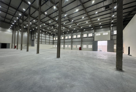 For rent a warehouse with a transportation license
