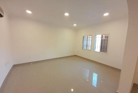 ELEGANT 5BR SA VILLA+POOL-DUHAIL