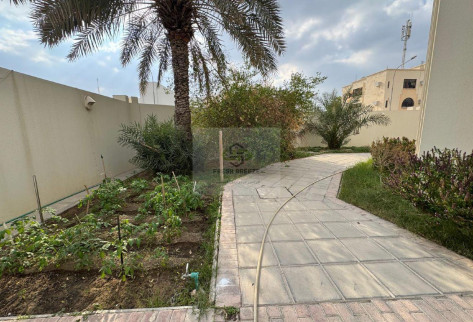 STAND-ALONE VILLA-DRIVER ROOM-MAID ROOMS IN HILAL
