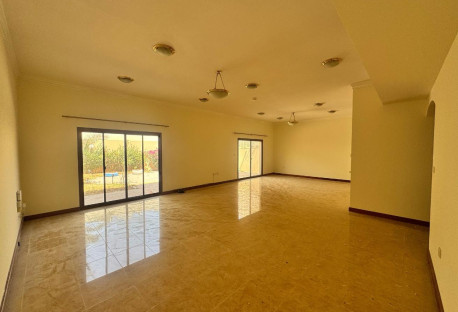 SPACIOUS VILLA| SEMI-FURNISHED| 03 BEDROOMS - Villa in Al Soudan