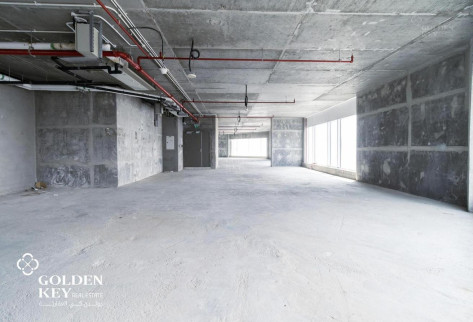 Sea View Office Space with Grace Period