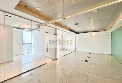 TOP FLOOR 200 SQM OFFICE SPACE IN WESTBAY
