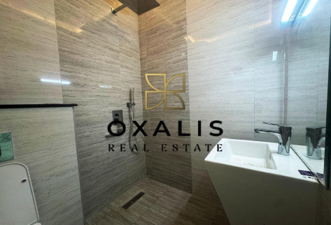 BRAND NEW APARTMENT !! MODERN 2 BHK SEMI FURNISHED