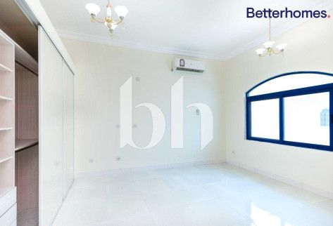 SPACIOUS 5 BEDROOMS VILLA IN PRIME LOCATION