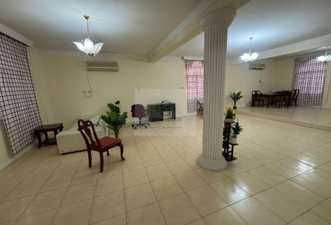 SPECIOUS 4BHK COMPOUND VILLA WITH BIG BALCONY.