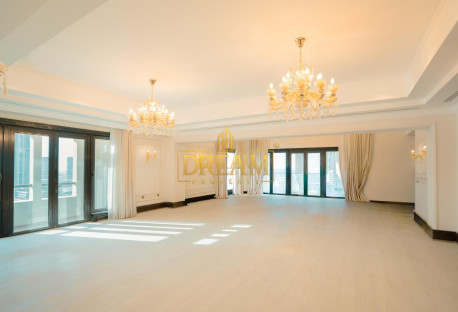 ELEGANT 5-BHK PENTHOUSE FOR SALE IN PORTO ARABIA - Apartment in One Porto Arabia