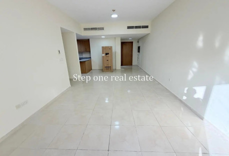 FANCY APARTMENT 2 BEDROOMS SEMI FURNISHED. - Apartments in Piazza 2
