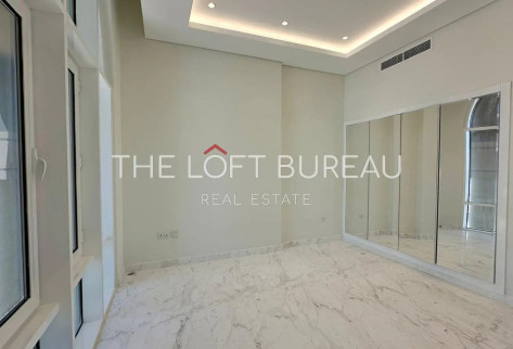 Luxury Penthouse | Fully Renovated | Sea View