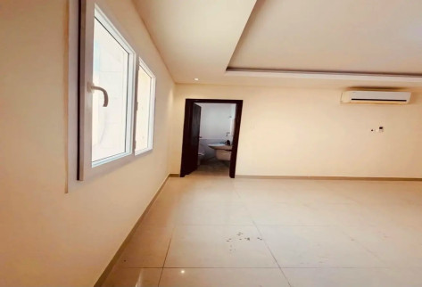 3 bedrooms apartment for rent at salwa road