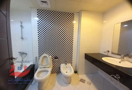 2 bedroom apartment Zigzag tower floor 32