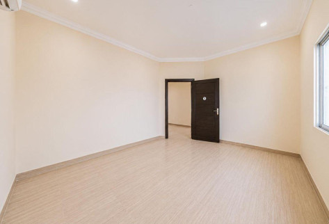 Spacious 6B Freehold Villas for Sale in Al Sakhama