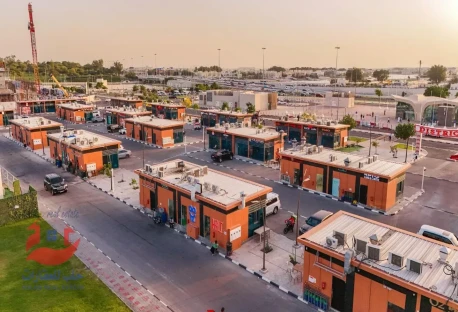 Babin Mojo's garage shop has two garages - Shop in Al Kharaitiyat