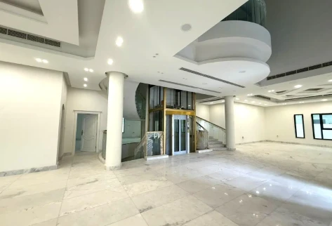 PRESTIGIOUS 8BR NEW VILLA+PRIVATE LIFT and POOL