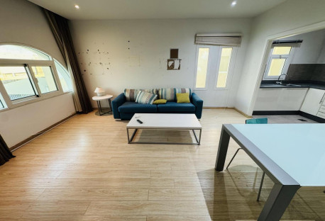 AMAZING ONE BEDROOM FULLY FURNISHED AND INCLUDING - Apartment in Al Hanaa Street