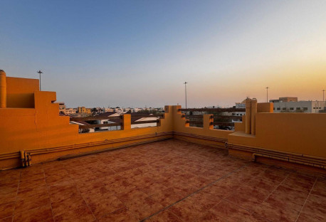 MODERN 4 BDR + MAID VILLA W/ ROOFTOP | POOL | GYM