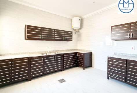 SPACIOUS 2BHK IN PRIME LOCATION OF THUMAMA