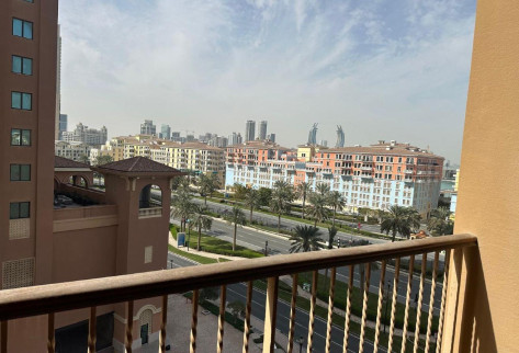 1 BEDROOM APARTMENT FULLY FURNISHED WITH BALCONY