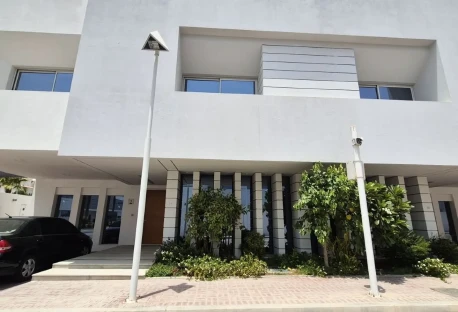 FF 5-BDR Compound Villa Located In Aspire Zone - Villa in Aspire Zone