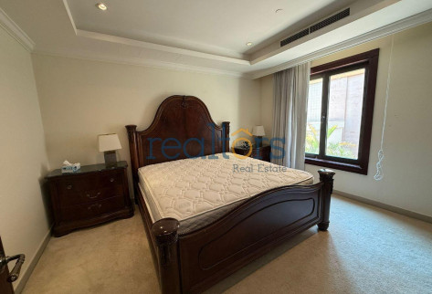 For Sale Luxury 4BR+Maid Fully Furnished Townhouse
