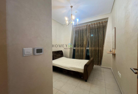 Furnished 2 BHK for Rent in Zig Zag Tower West Bay