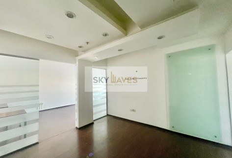 120 SQM PARTITIONED OFFICE IN WESTBAY