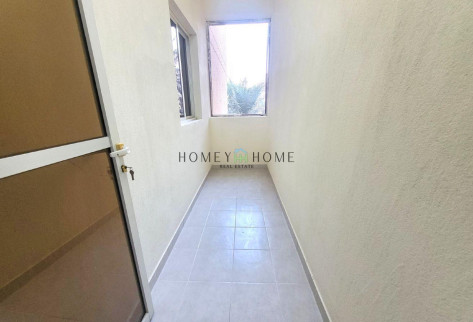 Unfurnished 2 bhk with balcony and 1 month free