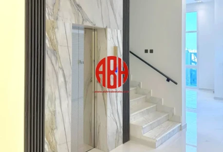 BRAND NEW |HUGE 10-BDR STAND ALONE VILLA| ELEVATOR - Villa in Rawdat Al Hamama