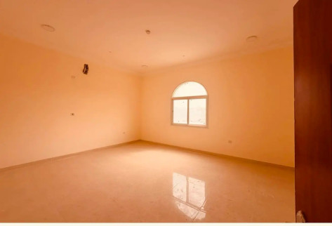 Spacious 3bhk apartment at salwa road