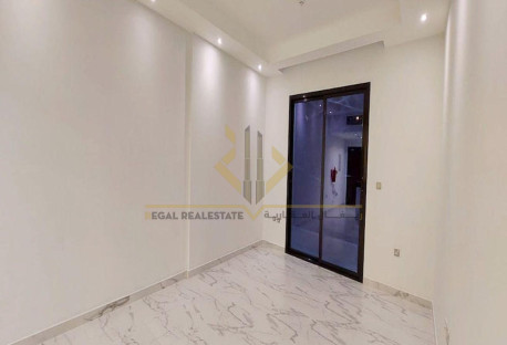 For Sale: Semi-Furnished 2BHK Apartment - Apartment in Fox Hills