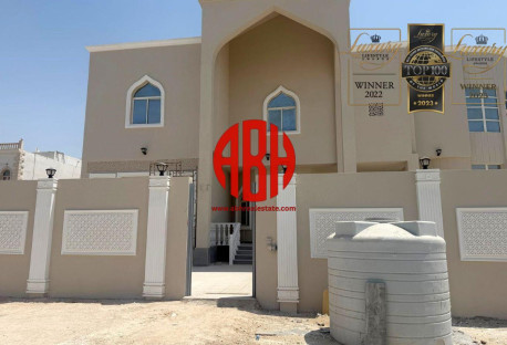 STANDALONE VILLA | 6BR + MAID &amp; DRIVER |FOR FAMILY - Villa in Umm Al Seneem Street