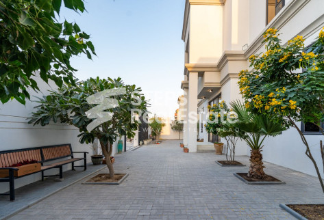 Luxury Furnished 11 BHK Villa for Sale Ain Khaled - villa in Umm Al Seneem Street